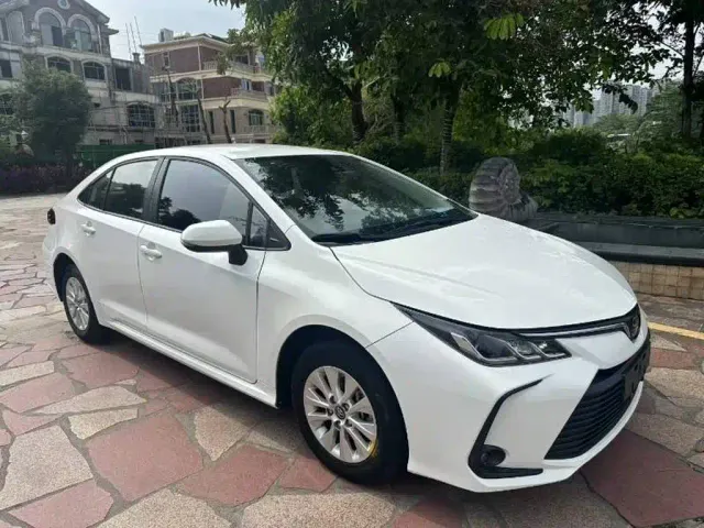Toyota Corolla — Фото автомобиля 6