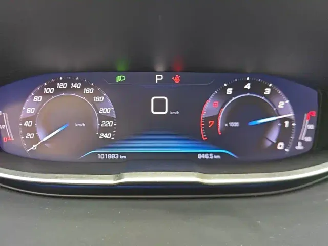 Peugeot 4008 — Фото автомобиля 11