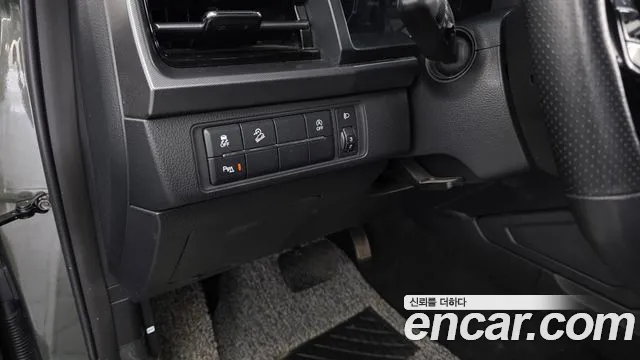 KG_Mobility_Ssangyong Rexton Новый Rexton Sport Дизель 2.2 4WD — Фото автомобиля 18