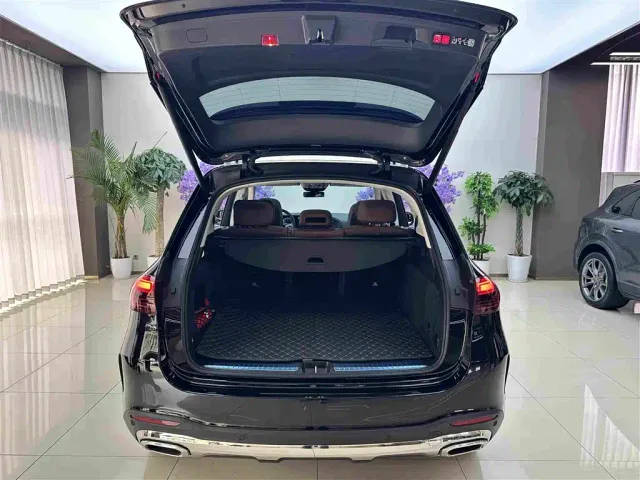 Mercedes-Benz GLE-Class — Фото автомобиля 21