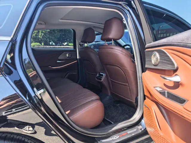 Chery Arrizo 8 — Фото автомобиля 4