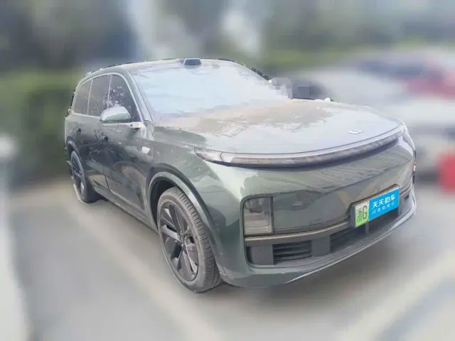 Li Auto L9 — Фото автомобиля 3