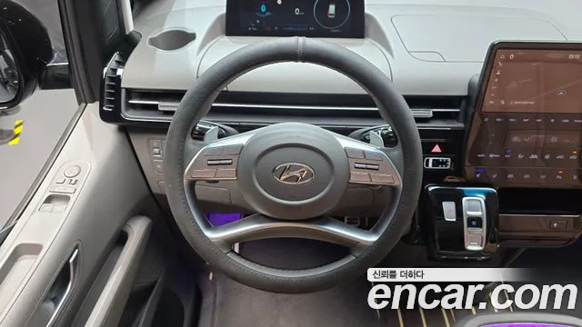 Hyundai Staria Staria 4WD Lounge 9 мест — Фото автомобиля 11