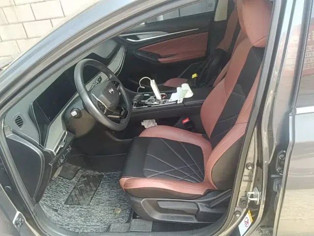 Changan Eado — Фото автомобиля 10
