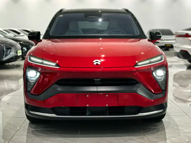Nio ES6 — Фото автомобиля 2