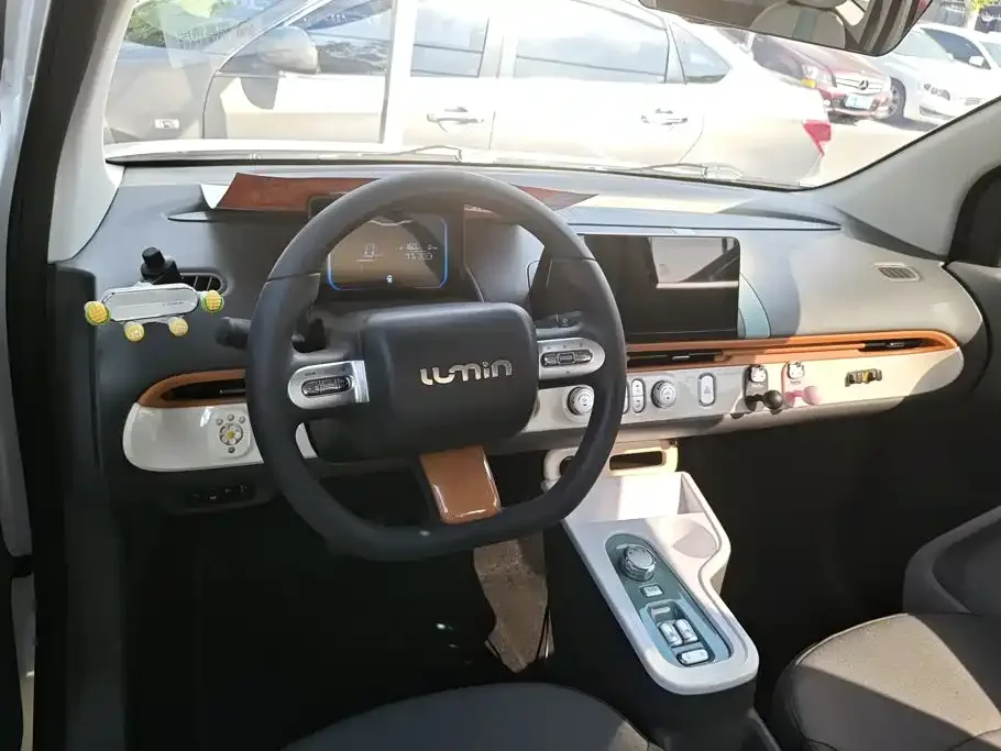 Changan Qiyuan Changan Lumin 2022 210km Sweet Edition — Фото автомобиля 12