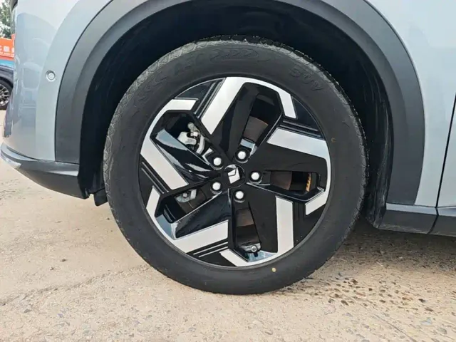 Baojun Yunhai — Фото автомобиля 22