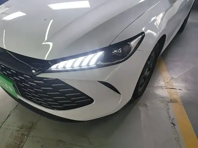 BYD Qin PLUS — Фото автомобиля 23