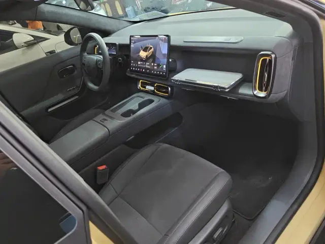 Leapmotor Lafa 5 — Фото автомобиля 8