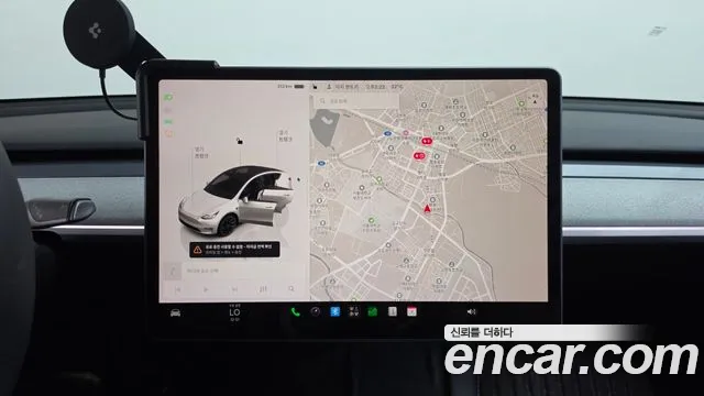 Tesla Model Y — Фото автомобиля 13