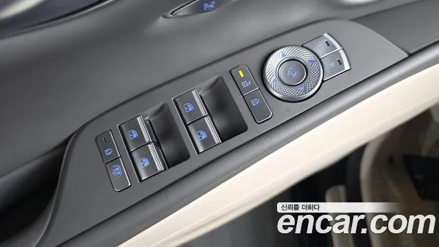 Genesis G80 Бензин 2.5 турбо AWD — Фото автомобиля 26