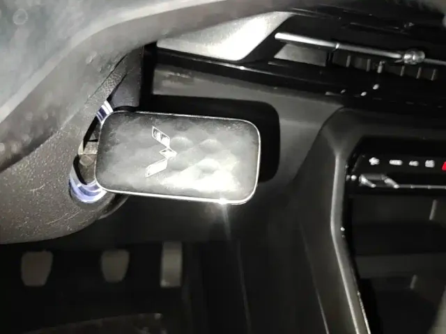 Wuling Asta — Фото автомобиля 8