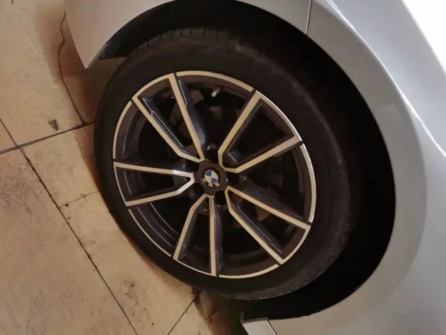BMW 3 Series — Фото автомобиля 22
