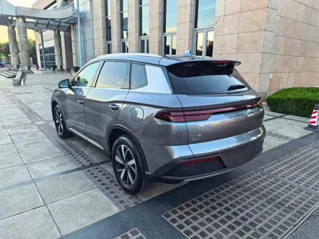 BYD Song Pro — Фото автомобиля 5