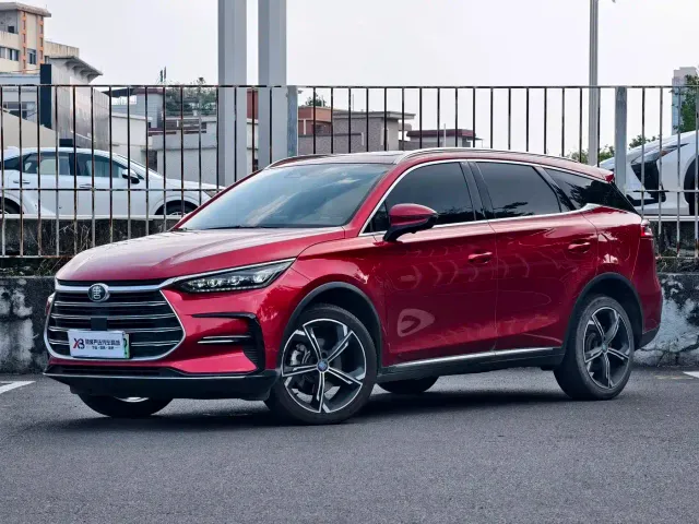 Фотография автомобиля — BYD Tang