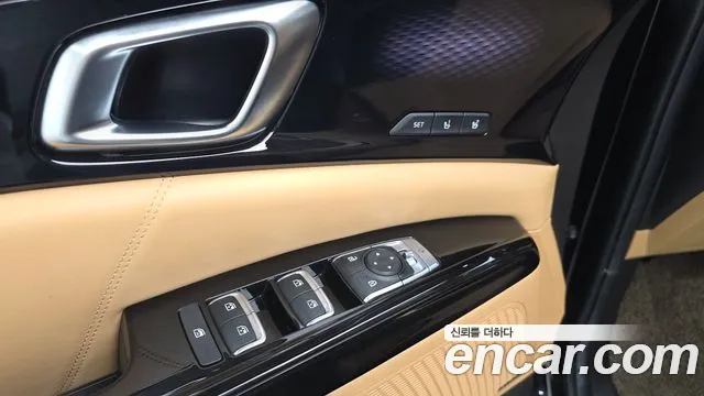 Kia Canival Carnival 4 поколение Дизель 9 мест Signature — Фото автомобиля 28