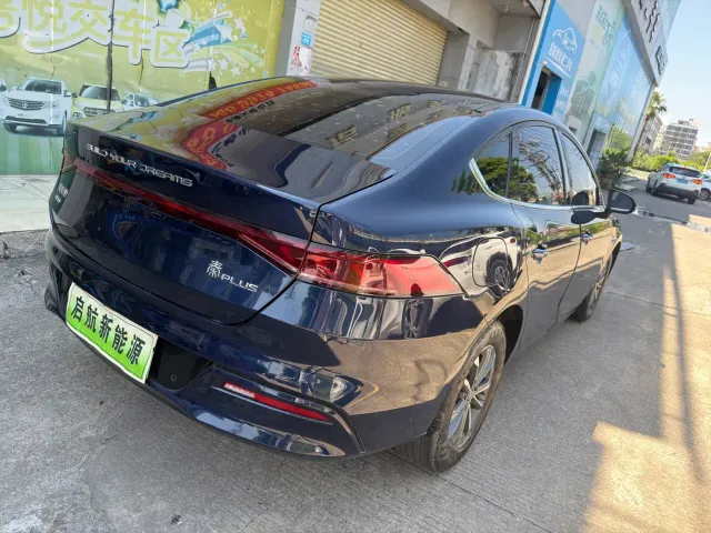 BYD Qin PLUS — Фото автомобиля 11