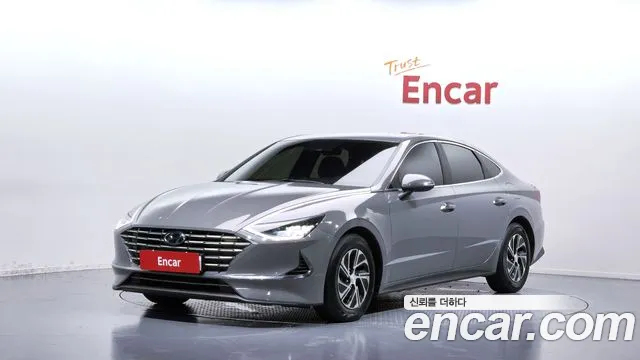 Фотография автомобиля — Hyundai Sonata DN8