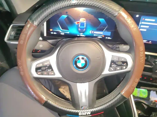 BMW i3 — Фото автомобиля 15