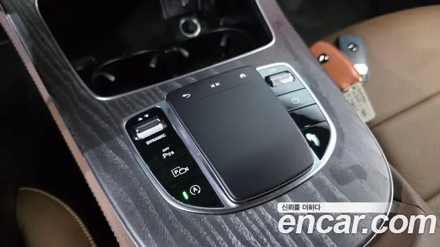 Mercedes-Benz E-Class E-класс W213 E350 4MATIC Exclusive — Фото автомобиля 29