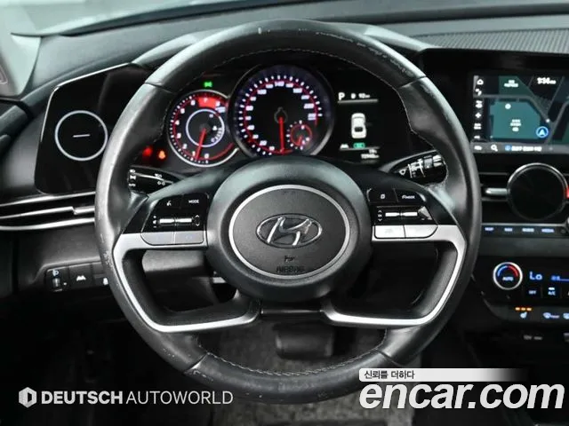 Hyundai Avante CN7 — Фото автомобиля 13