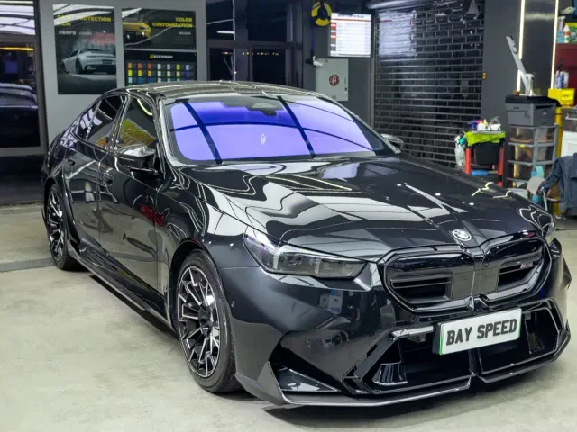 BMW M5 — Фото автомобиля 4