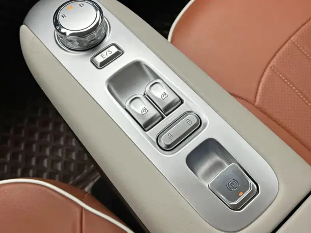 Changan Lumin — Фото автомобиля 15