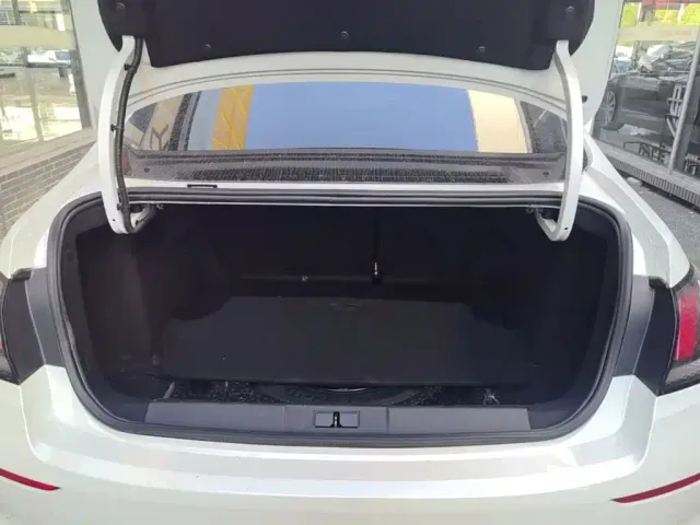 Peugeot 408 — Фото автомобиля 18