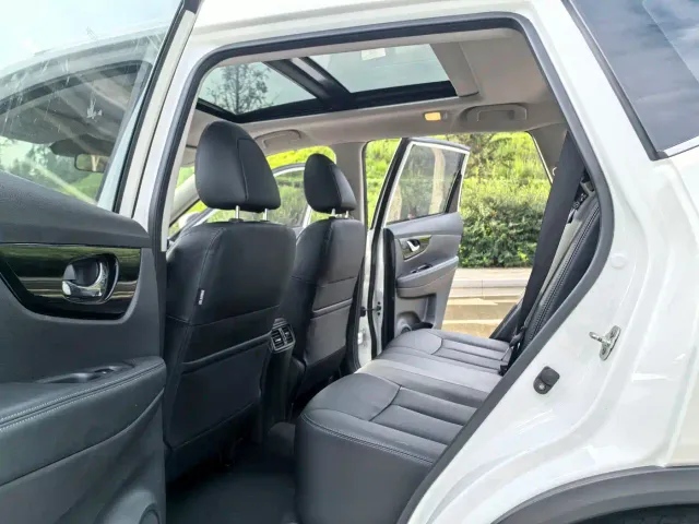 Nissan X-Trail — Фото автомобиля 12
