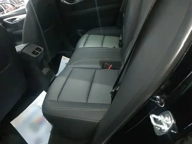 Buick Envision Plus — Фото автомобиля 16
