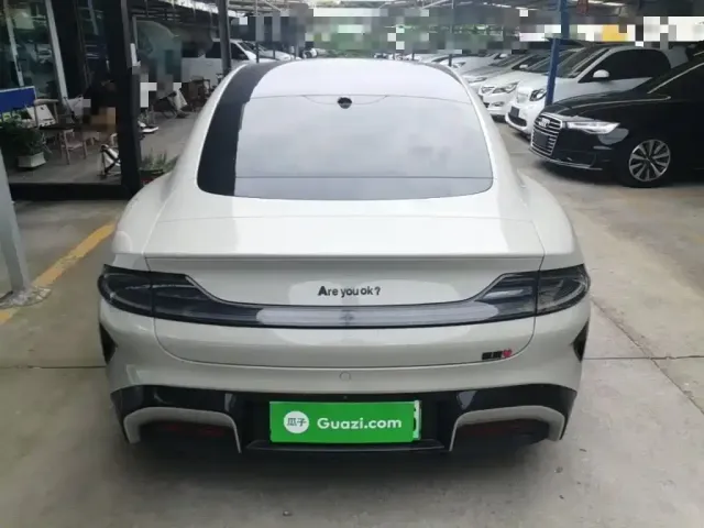 Xiaomi SU7 — Фото автомобиля 5