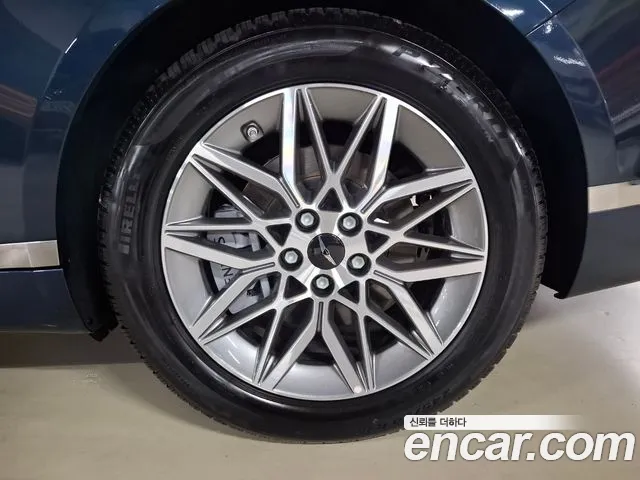 Genesis G80 Бензин 2.5 турбо AWD — Фото автомобиля 20
