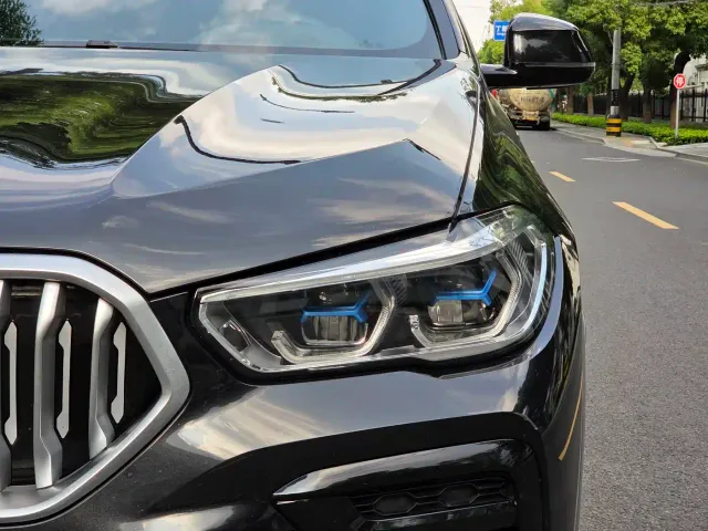 BMW X6 — Фото автомобиля 4