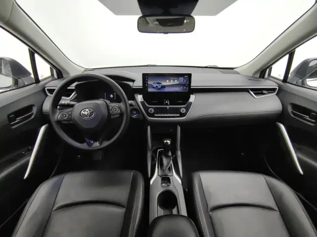 Toyota Corolla Cross — Фото автомобиля 5
