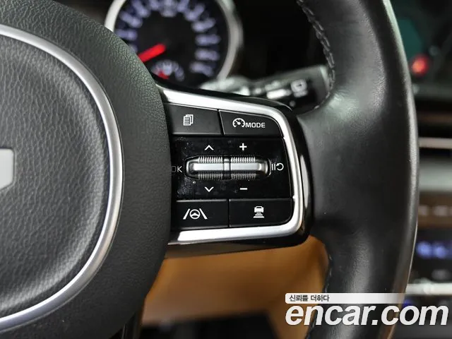 Kia Canival Carnival 4 поколение Дизель 9 мест Prestige — Фото автомобиля 20