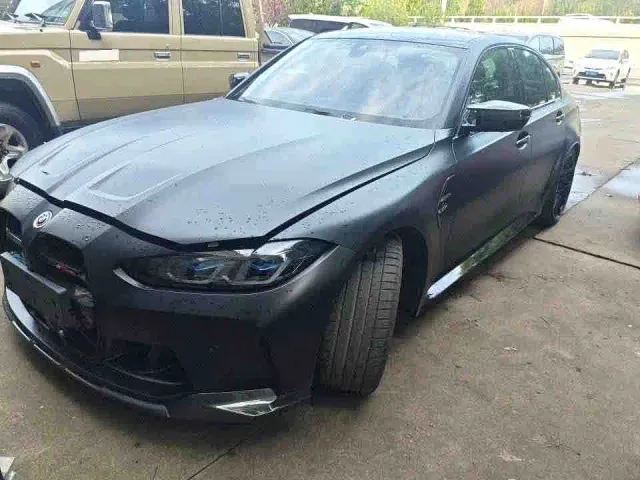 Фотография автомобиля — BMW M3