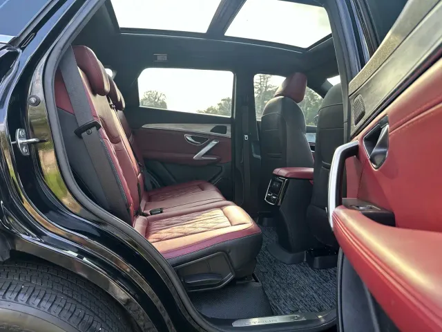 Jetour X70 Plus — Фото автомобиля 16