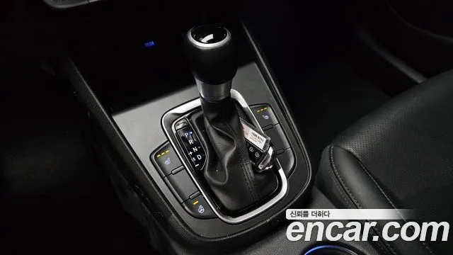 Hyundai Kona Новый Kona Гибрид Smart — Фото автомобиля 9