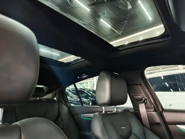 Cadillac CT5 — Фото автомобиля 21