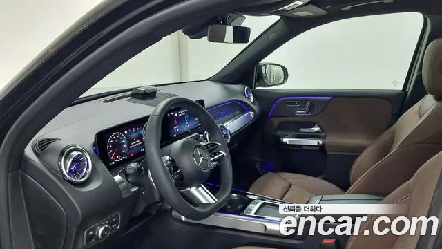 Mercedes-Benz GLB-Class — Фото автомобиля 13