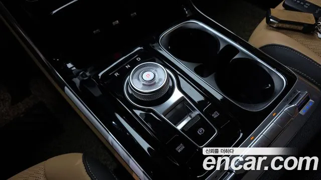 Kia Canival Carnival 4 поколение Дизель 9 мест Signature — Фото автомобиля 9