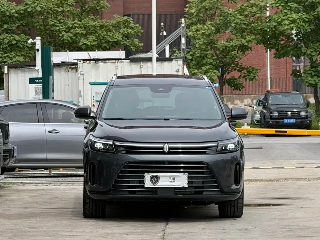 Aito M7 — Фото автомобиля 2