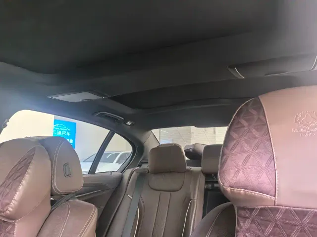 BMW 5 Series — Фото автомобиля 22