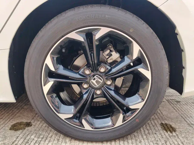 Honda Civic — Фото автомобиля 19