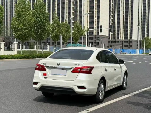 Nissan Sylphy — Фото автомобиля 9