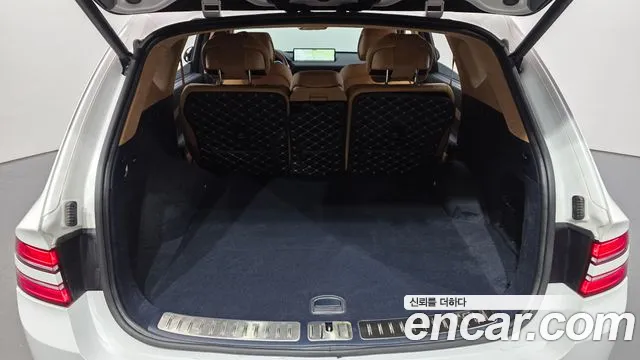 Genesis GV80 — Фото автомобиля 24