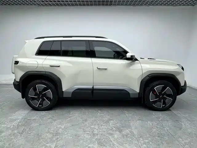 BYD FangChengBao Titanium 3 — Фото автомобиля 3