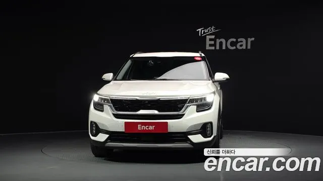 Kia Seltos — Фото автомобиля 3