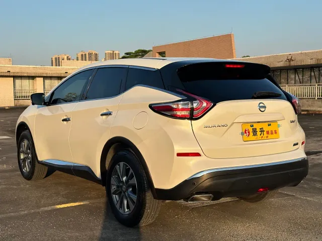 Nissan Murano — Фото автомобиля 7