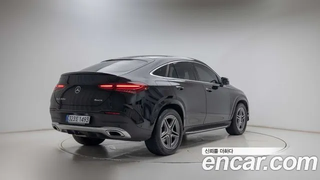 Mercedes-Benz GLE-Class — Фото автомобиля 4